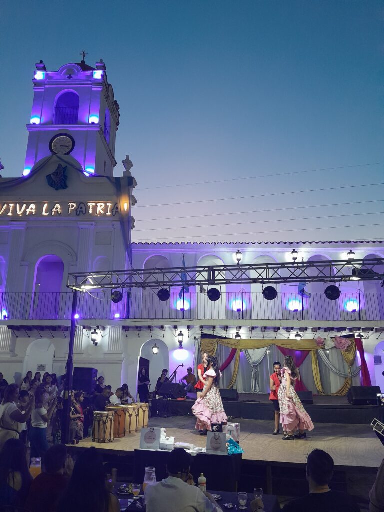 Famaillá brilla en la Fiesta de la Juventud con deslumbrante talento local